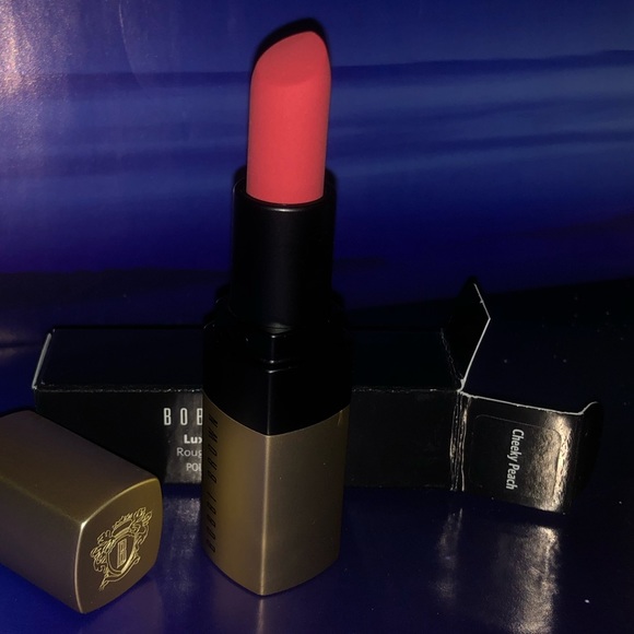 NIB NWT Bobbi Brown Best Selling Luxe Matte Lip Color Lipstick Cheeky Peach - Picture 6 of 15
